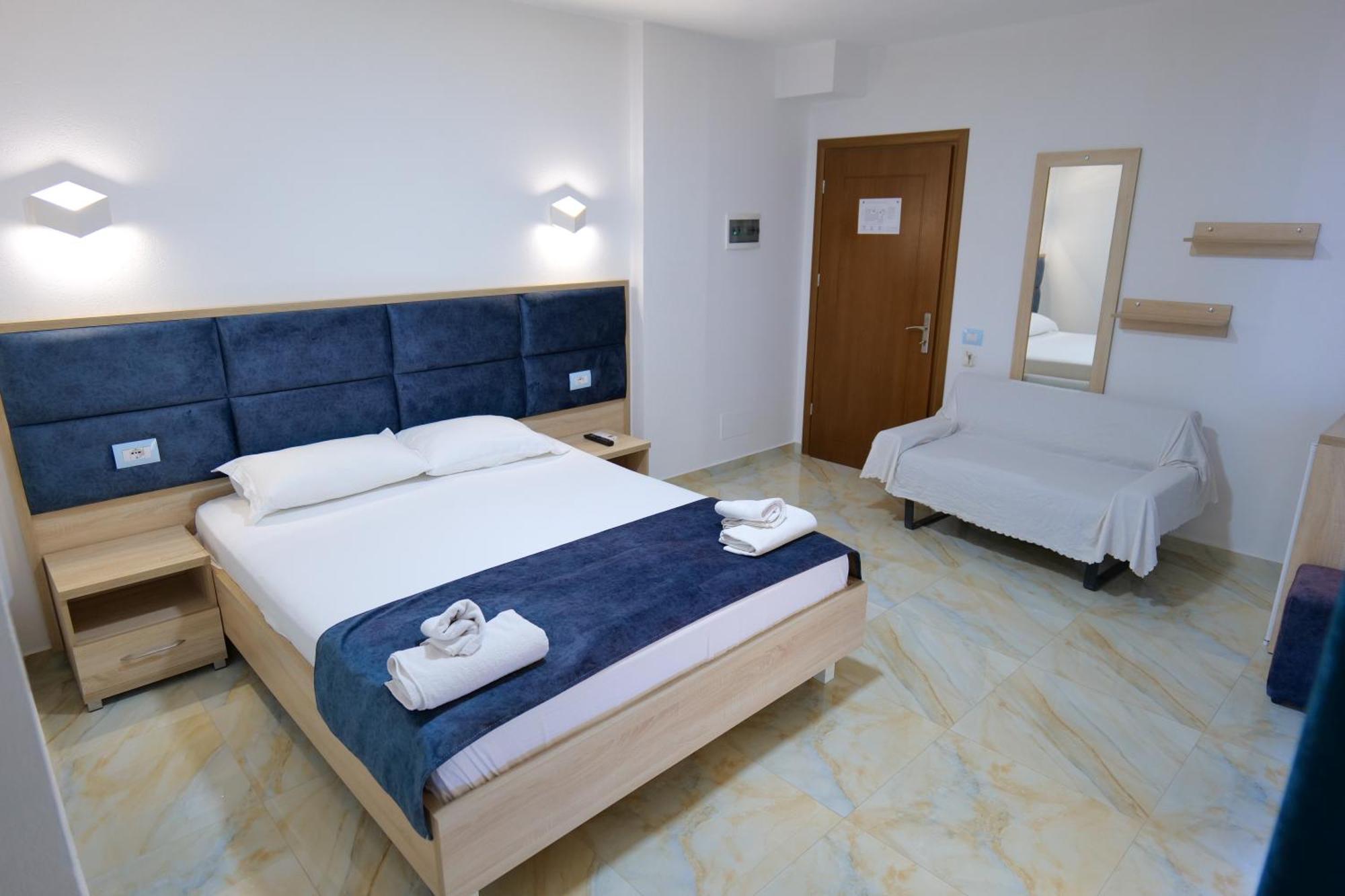 Hotel Vathi Ксамил Экстерьер фото