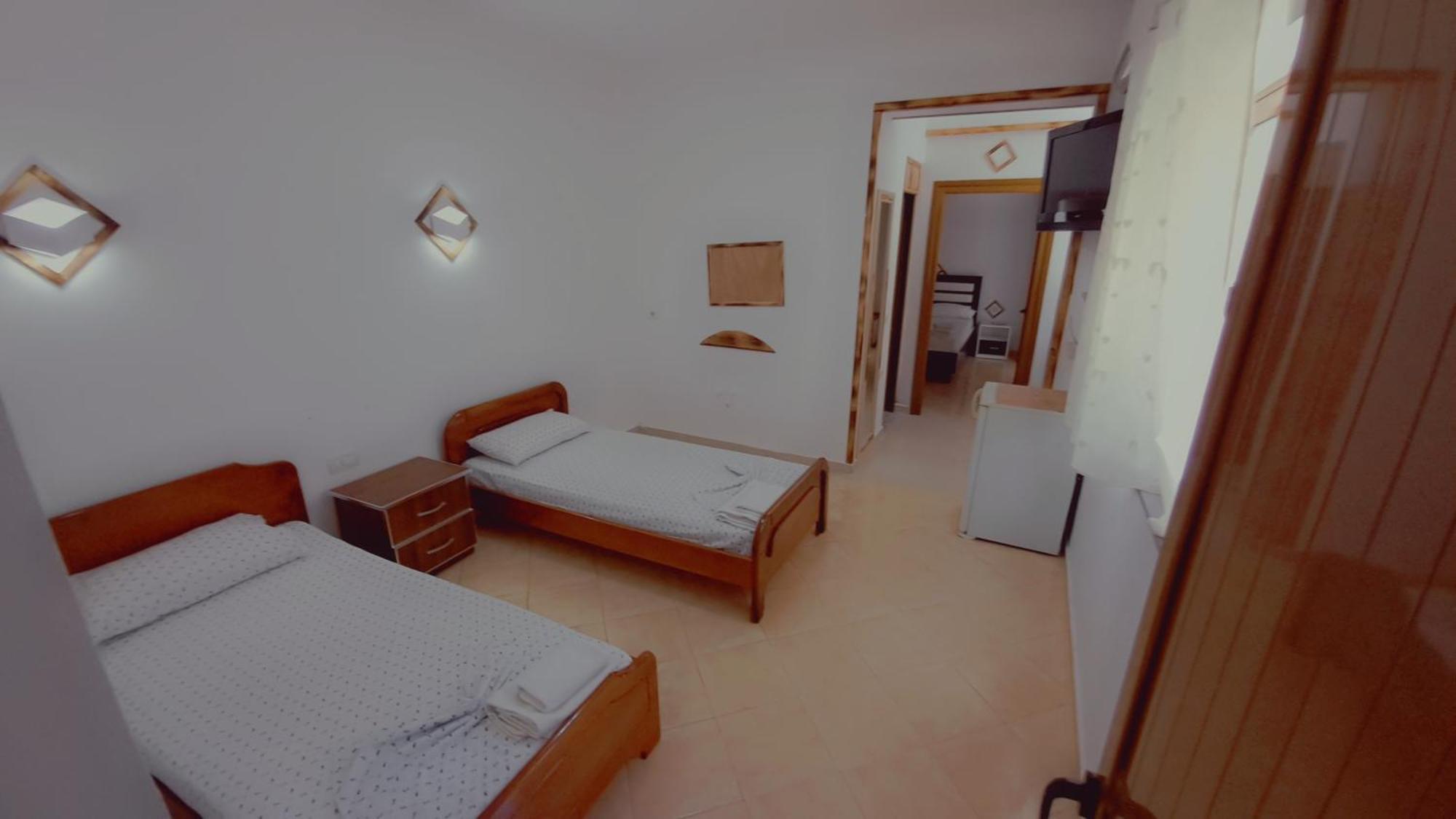 Hotel Vathi Ксамил Экстерьер фото